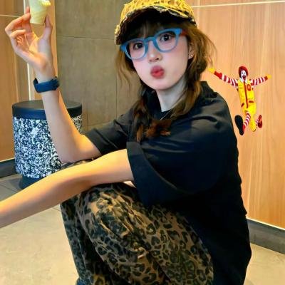 百岁老人跷家去