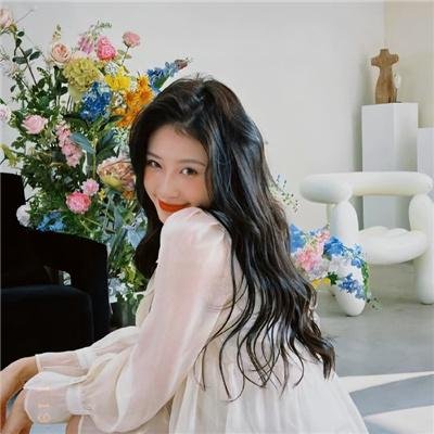 女特工智斗恶邻